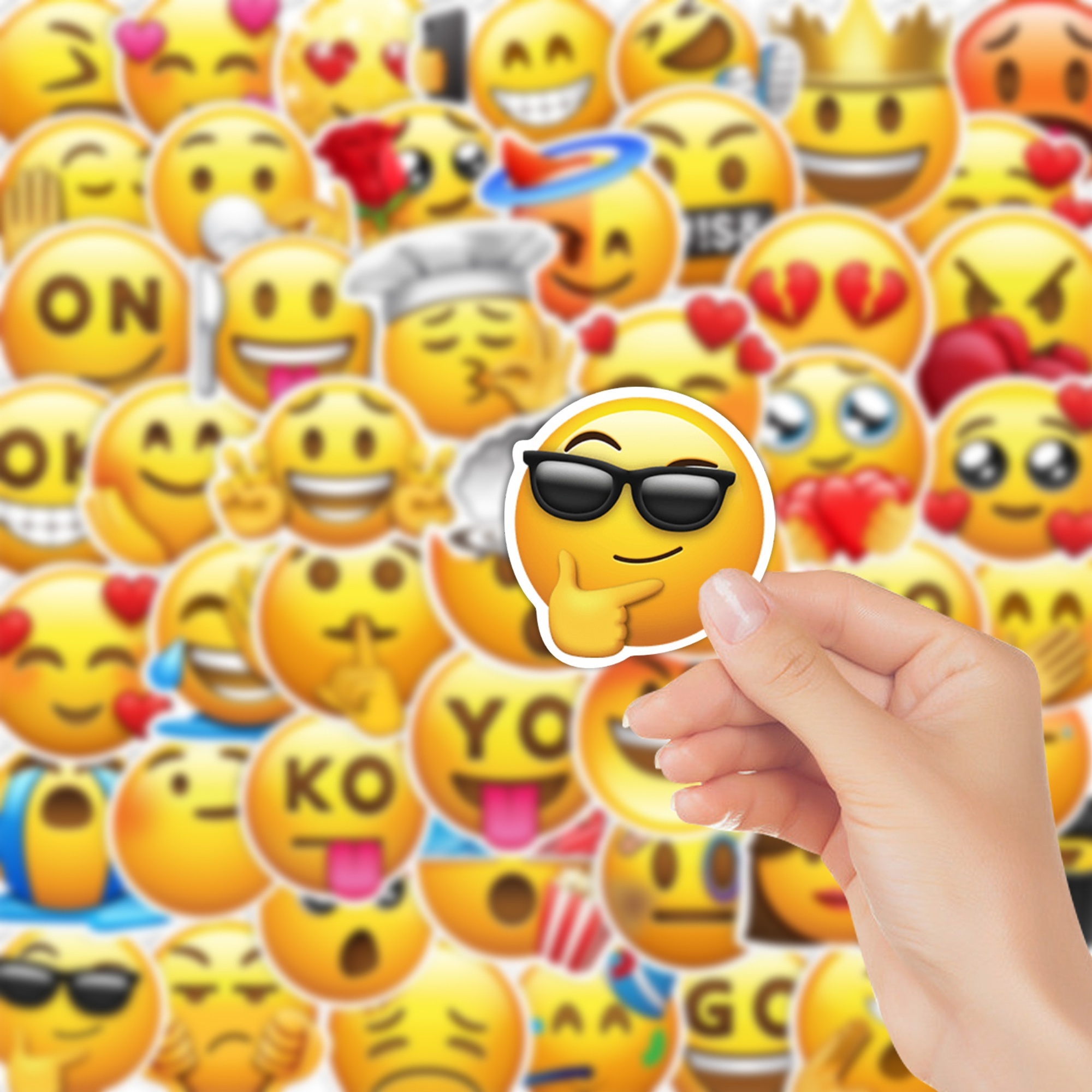 Emoji Sticker Set – 52 Matte Papieraufkleber mit lustigen Motiven